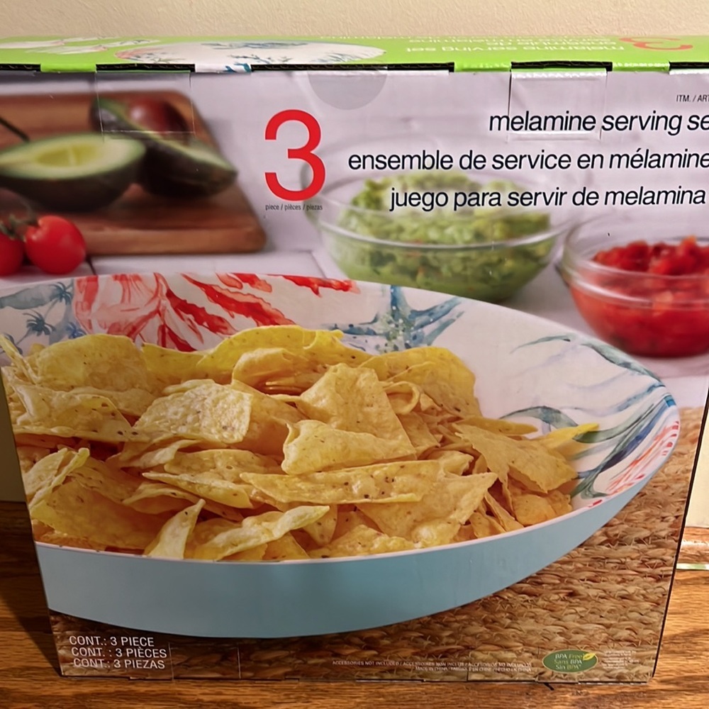 New Melamine a Large Serving set of 3 - Picture 2 of 8